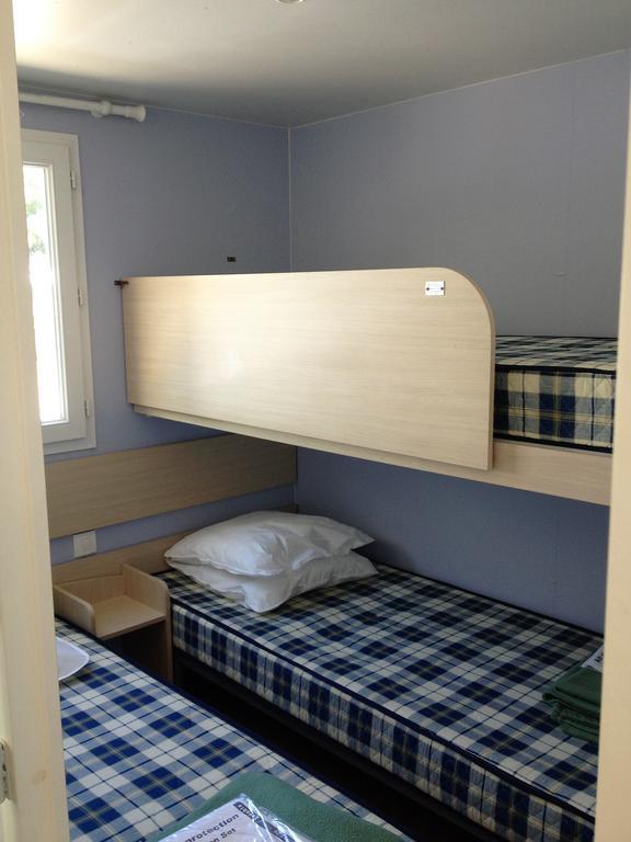 Mobil Home De Patricia Et Franck 나르본플라제 외부 사진